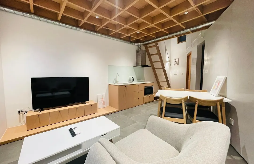 Thechanhsa Boutique Apartment-1